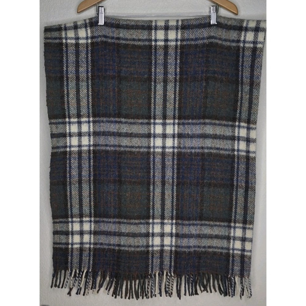 Vintage Highland Home Industries 100% Wool Scotland‎ Fringed Throw Blanket 50x60